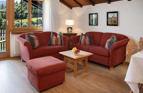 Falera Apartment | Lovely apartment for 4 guests with pool, WIFI, TV, balcony and panoramic view