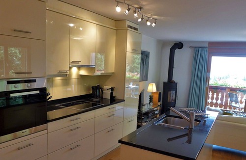 Randogne Apartment | Lovely apartment for 6 guests with WIFI, TV, terrace and parking