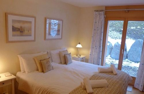Randogne Apartment | Lovely apartment for 6 guests with WIFI, TV, terrace and parking