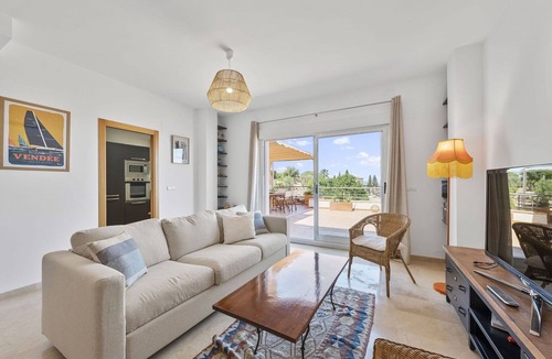 Monte Pego Apartment | Lovely apartment for 6 people with pool, WIFI, A/C, TV, patio and pets allowed