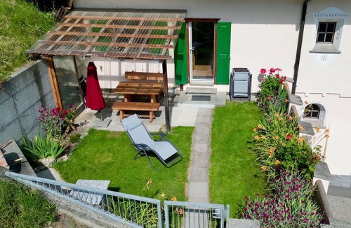 Pany Apartment | Lovely apartment for 9 guests with pool, WIFI, TV, balcony and parking