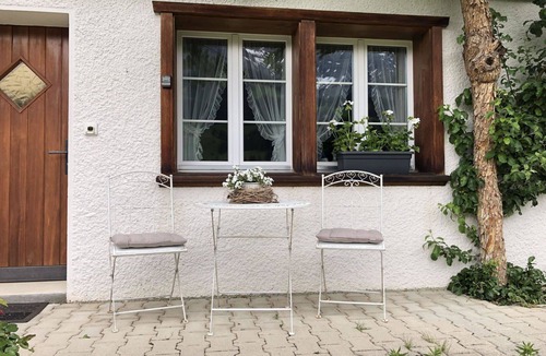 Adelboden Apartment | Lovely apartment for 2 guests with WIFI and balcony