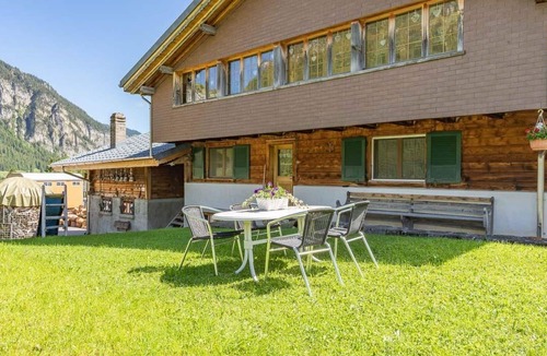 Schwenden Apartment | Lovely apartment for 4 guests with WIFI, TV, balcony and pets allowed
