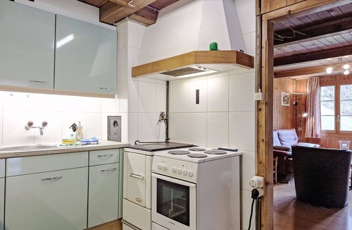 Lauterbrunnen Apartment | Lovely apartment for 4 people with WIFI, TV, terrace, pets allowed and panoramic view