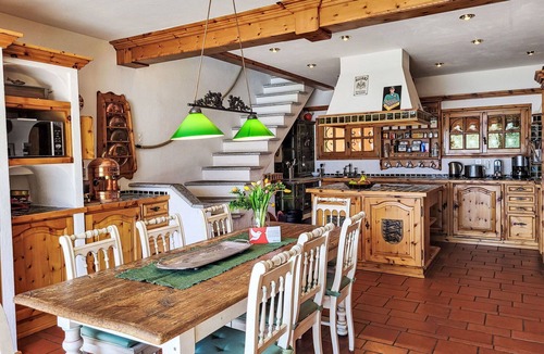 Locarno Apartment | Lovely apartment for 4 guests with pool, WIFI, TV, patio, pets allowed and panoramic view
