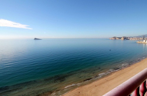Benidorm Apartment | Lovely apartment for 3 people with A/C, pool and TV