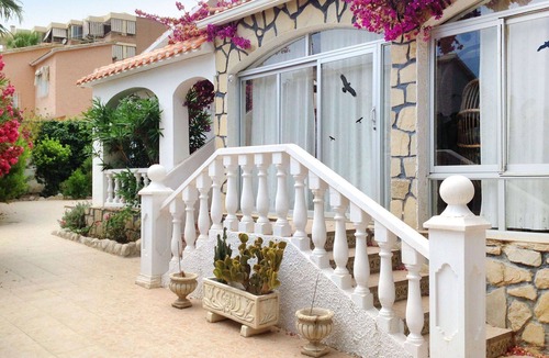 Old Town House | Lovely apartment in villa for 4 guests with WIFI, private pool, terrace, pets allowed and parking