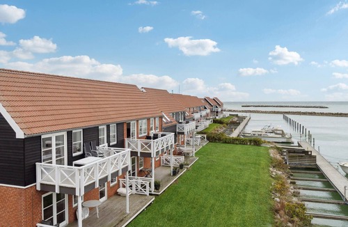 Borre Apartment | Lovely apartment in Borre with WiFi