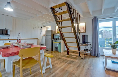 Carolles Apartment | Lovely apartment in Carolles with WiFi