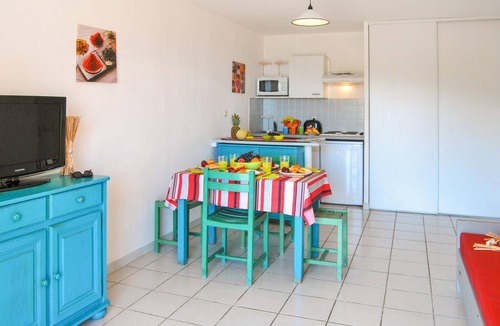 Cerbere Apartment | Lovely apartment in Cerbere with swimming pool