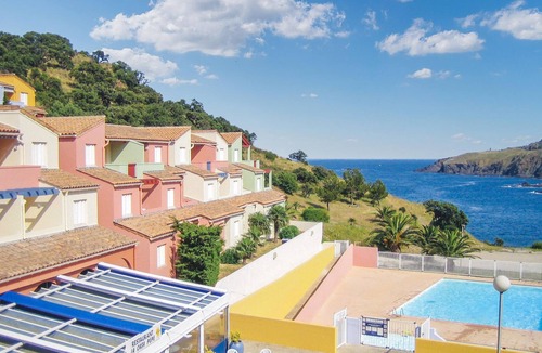 Cerbere Apartment | Lovely apartment in Cerbere with swimming pool