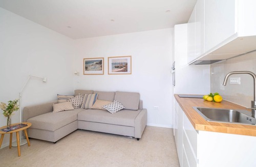 Dubrovnik Apartment | Lovely apartment in Dubrovnik with house sea view