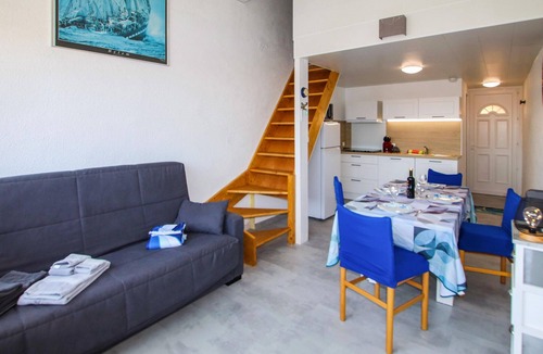Le Barcares Apartment | Lovely apartment in Le Barcarès with swimming pool