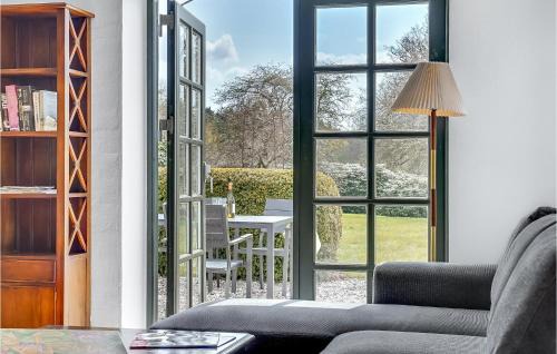 Glesborg Apartment | Lovely Apartment In Glesborg With Wifi
