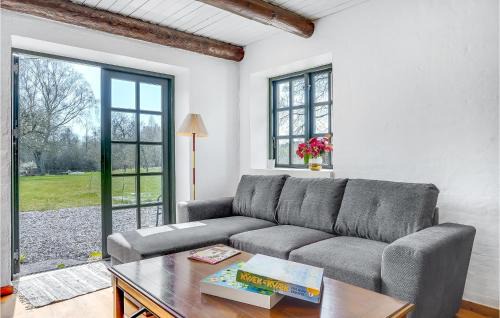 Glesborg Apartment | Lovely Apartment In Glesborg With Wifi