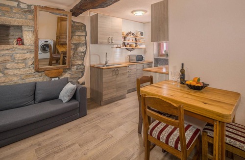 Groznjan Apartment | Lovely apartment in Groznjan