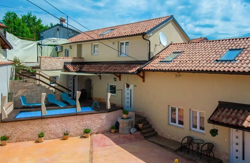Veli Brgud Apartment | Lovely apartment in Veli Brgud with WiFi