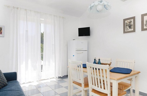 Jadrija Apartment | Lovely apartment in Jadrija with WiFi