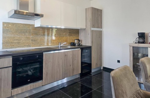 Kucice Apartment | Lovely apartment in Kucice with WiFi