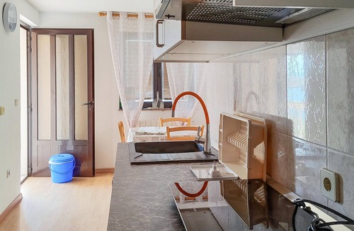 Omisalj Apartment | Lovely apartment in Malinska with WiFi