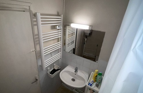 Epinettes Apartment | Lovely Apartment in Montmartre Paris - Fast Wifi
