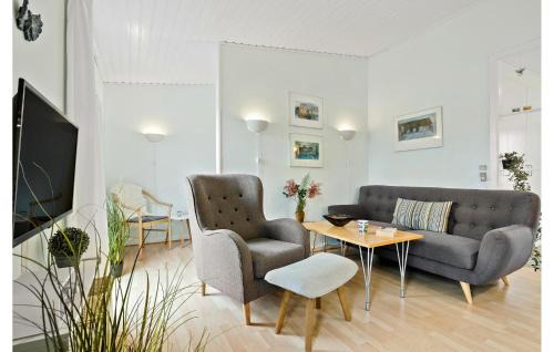 Dueodde Apartment | Lovely Apartment In Nexø With Sauna