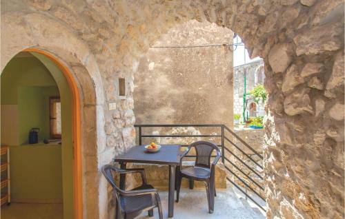 Omisalj Apartment | Lovely Apartment In Omisalj