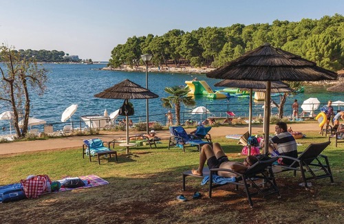 Vrvari Apartment | Lovely apartment in Porec with WiFi