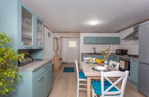 Risika Apartment | Lovely apartment in Risika with WiFi