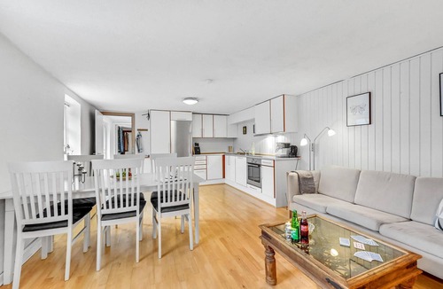 Skjern Apartment | Lovely apartment in Skjern with WiFi