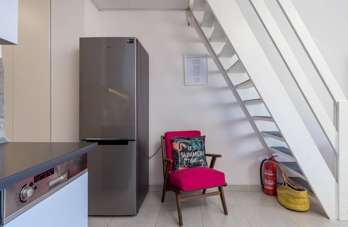 Stinica Apartment | Lovely apartment in Stinica with WiFi