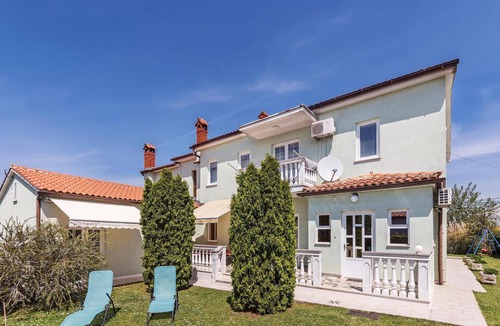 Valtura Apartment | Lovely apartment in Valtura with WiFi