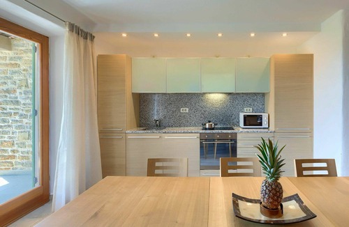 Baredine House | Lovely apartment in villa for 6 people with pool, WIFI, A/C, TV, terrace and panoramic view