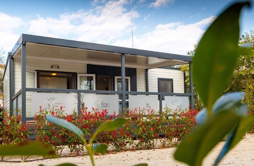 Zelena House | Lovely apartment in villa for 6 guests with WIFI, A/C, pool, TV and terrace