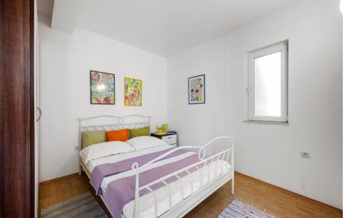 Zaton Apartment | Lovely Apartment In Zaton With Wifi