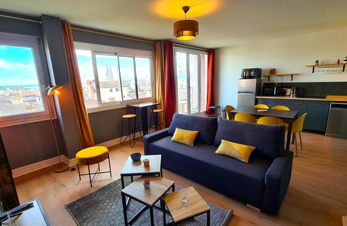 Macon Apartment | Lovely Apartment - view on Mâcon downtown