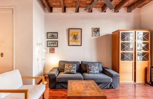 Sarria Apartment | Lovely apartment with terrace