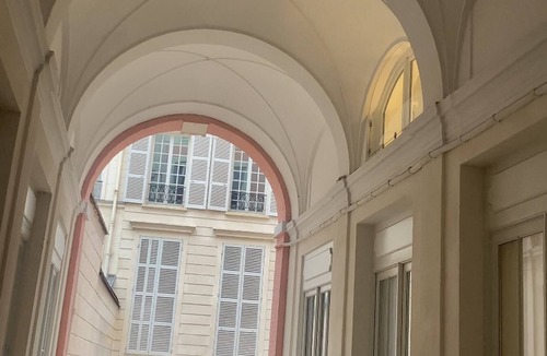 Saint-Thomas-d'Aquin Apartment | Lovely apartment with WiFi in charming Paris Center/Louvre/St-Germain/Orsay