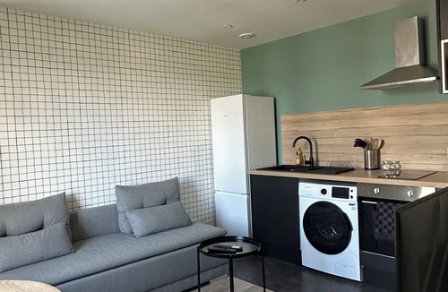Centre Ville Rive Gauche Apartment | Lovely apartment with WiFi in charming Rouen