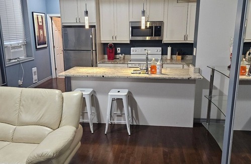 ByWard Market Apartment | Lovely App Downtown Ottawa 25D