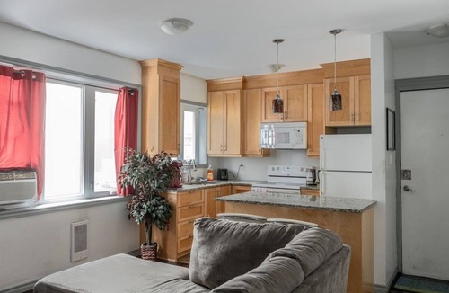 ByWard Market Apartment | Lovely App Downtown Ottawa 211D