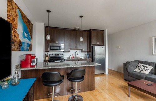 Lowertown Apartment | Lovely App Downtown Ottawa 38D