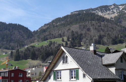 Amden Apartment | Lovely attic apartment in a central location in the middle of the mountains and close to the lake
