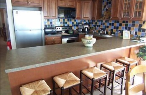 Beach Haven Condo | LOVELY BAY FRONT CONDO