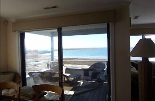 Beach Haven Condo | LOVELY BAY FRONT CONDO