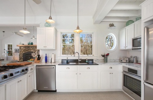Kennebunkport House | Lovely Beach house in GRB - Heated pool!
