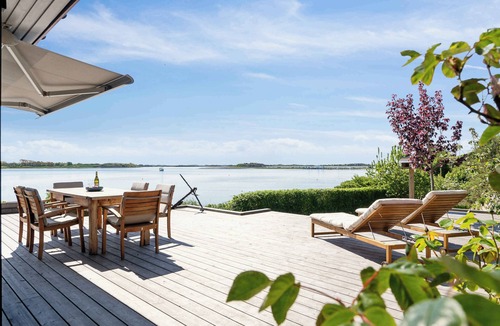 Martofte House | Lovely beach house with panoramic view