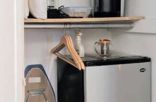 Winter Hill Condo | Lovely Boston Condo