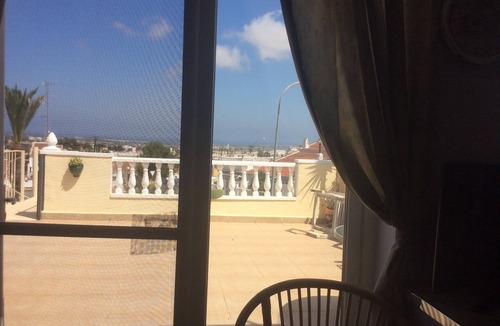 Quesada Apartment | Lovely bright and cosy studio apartment
