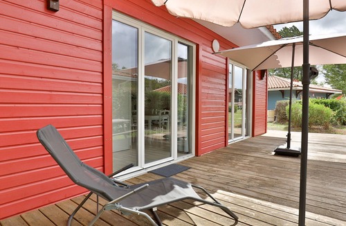 Parentis-en-Born Villa | Lovely bright villa for 8 people